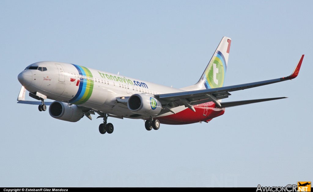 PH-HZR - Boeing 737-86N - Transavia Airlines