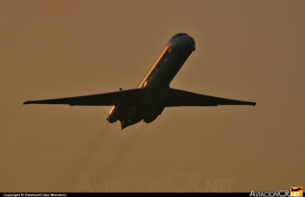 EC-JTK - McDonnell Douglas MD-87 (DC-9-87) - Spanair