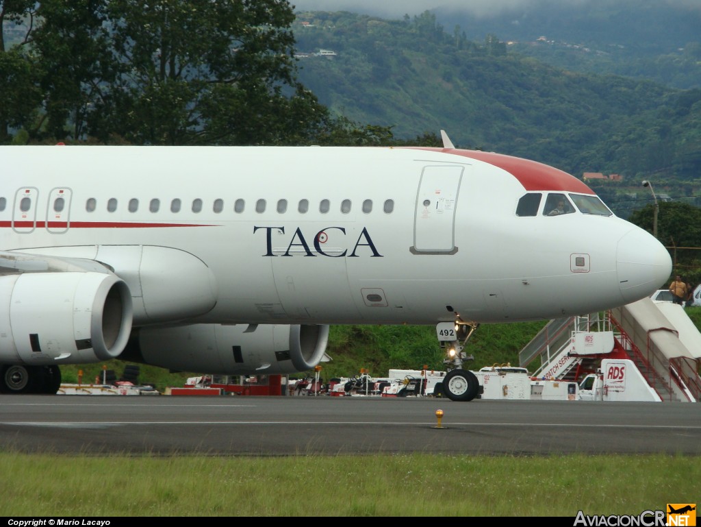 N492TA - Airbus A320-233 - TACA