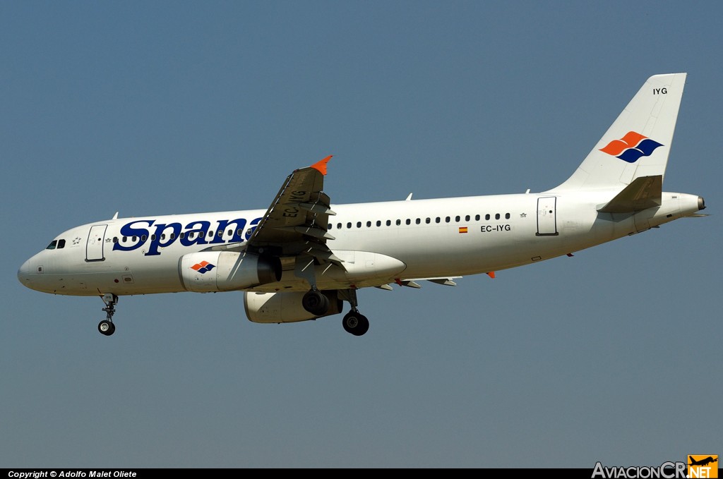 EC-IYG - Airbus A320-232 - Spanair