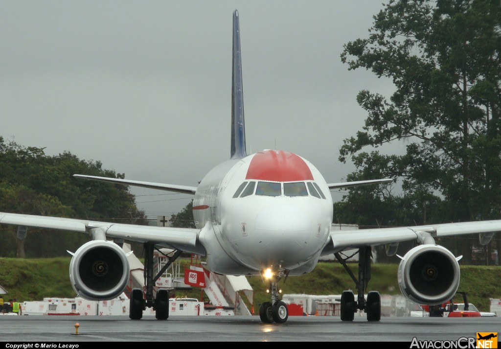 N472TA - Airbus A319-132 - TACA Perú