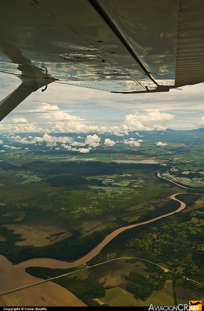 TI-BBS - Cessna TU206G Turbo Stationair II - Privado