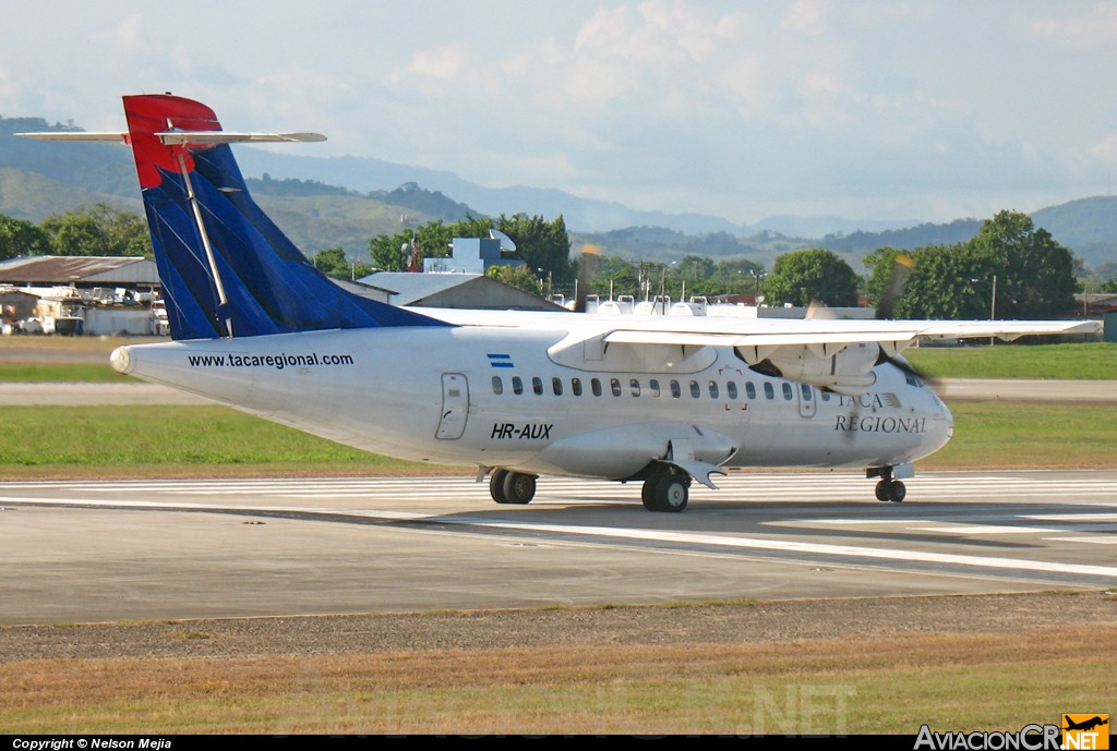 HR-AUX - ATR 42-300 - TACA Regional Airlines (Isleña Airlines)
