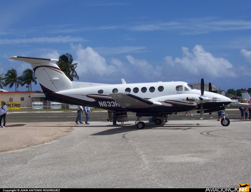 N633HC - Beechcraft King Air B200 - Privado