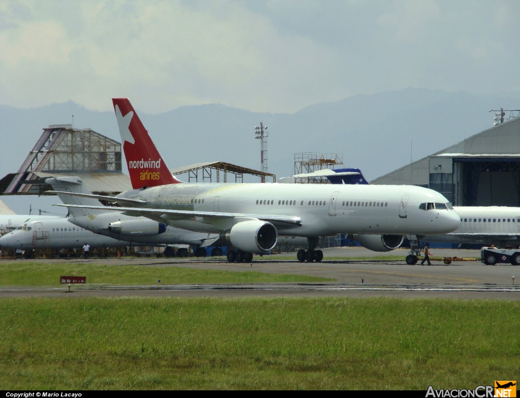  - Boeing 757-2Q8 - Nordwind Airlines