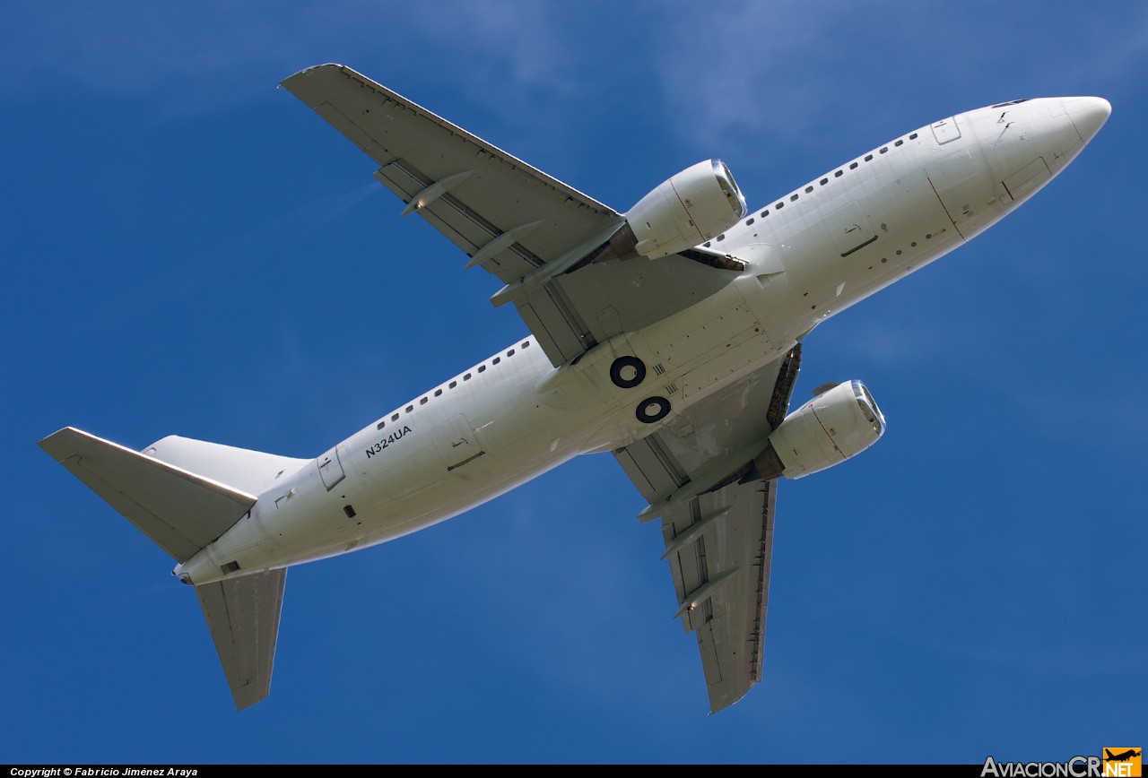 N324UA - Boeing 737-322 - United Airlines