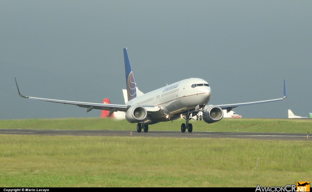 N76515 - Boeing 737-824 - Continental Airlines