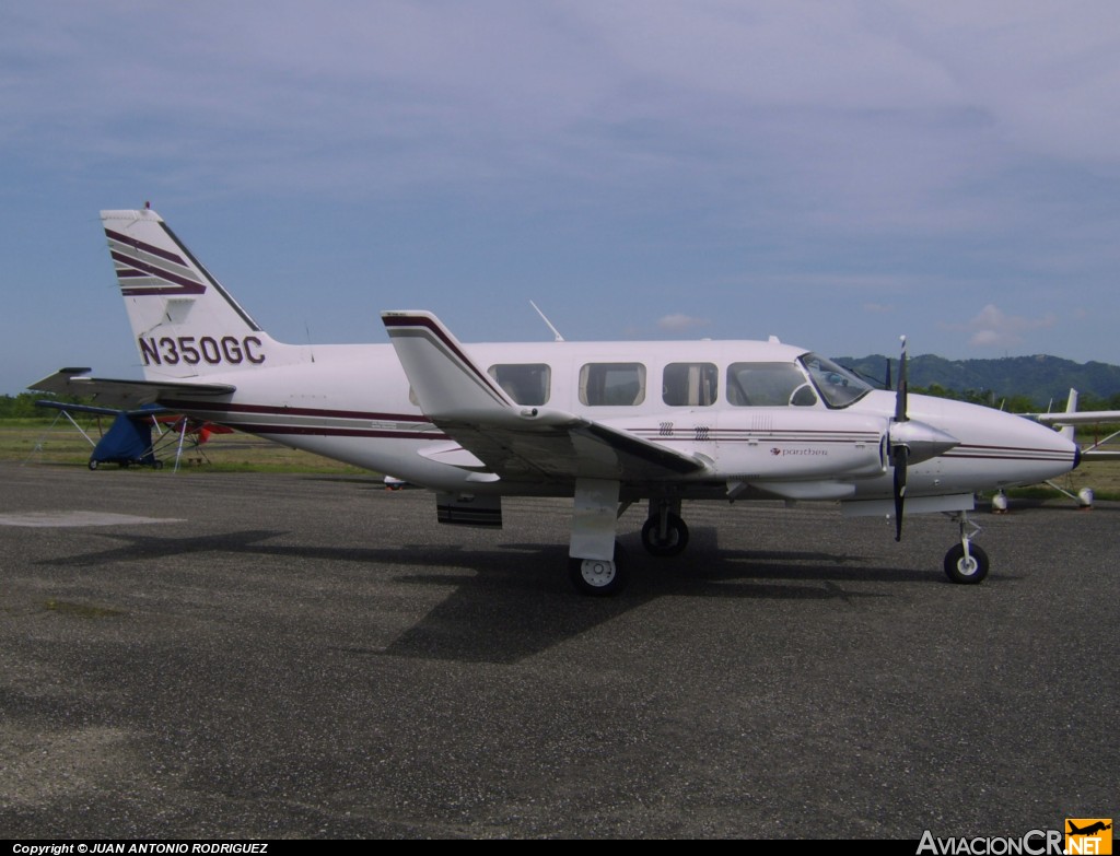 N350GC - Piper PA-31-350 Navajo Chieftain - Privado