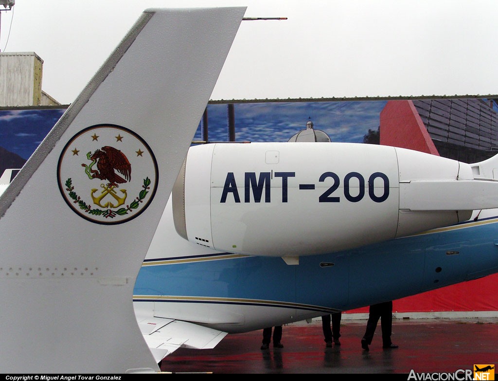 AMT-200 - Learjet 60 - Armada de Mexico