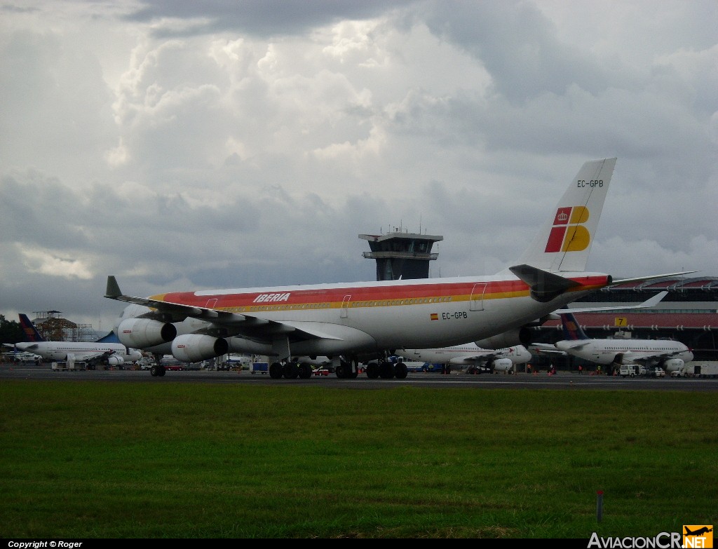 EC-GPB - Airbus A340-313X - Iberia