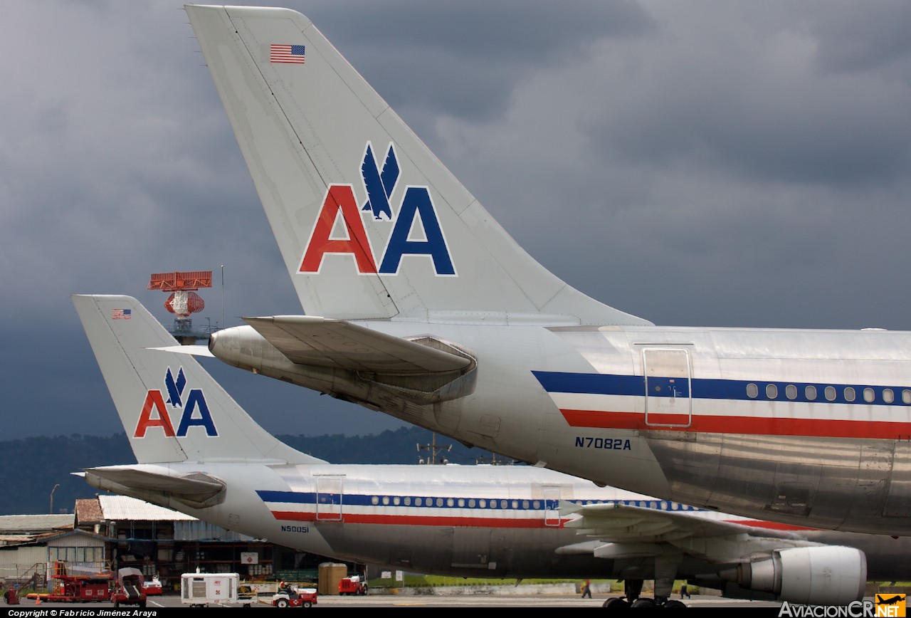 N7082A - Airbus A300B4-605R - American Airlines