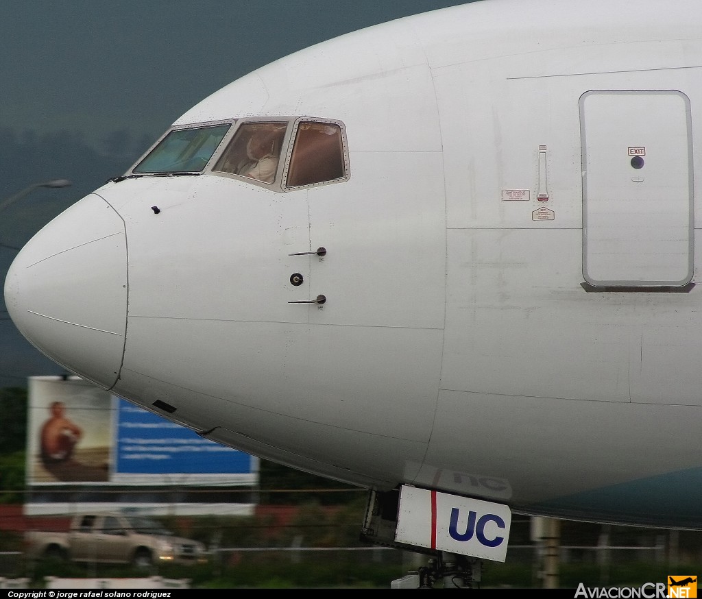 D-ABUC - Boeing 767-330(ER) - Thomas Cook