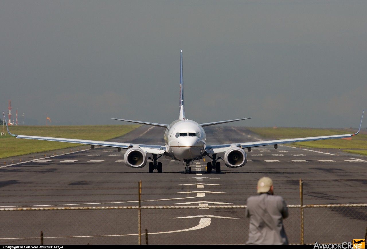 N38417 - Boeing 737-924 - Continental Airlines
