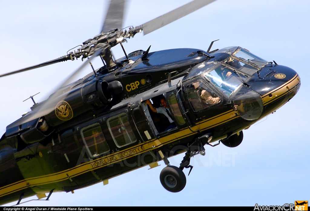23465 - Sikorsky HH-60D Night Hawk (S-70A) - U.S.  Customs