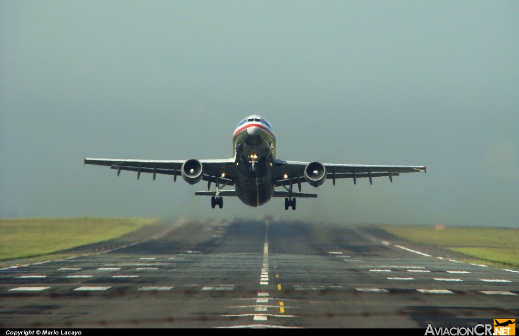 N70074 - Airbus A300B4-605R - American Airlines
