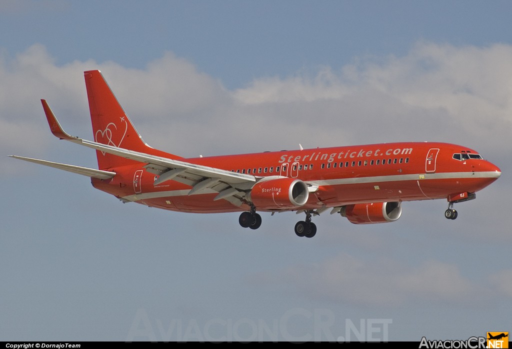 OY-SEJ - Boeing 737-86Q - Sterling