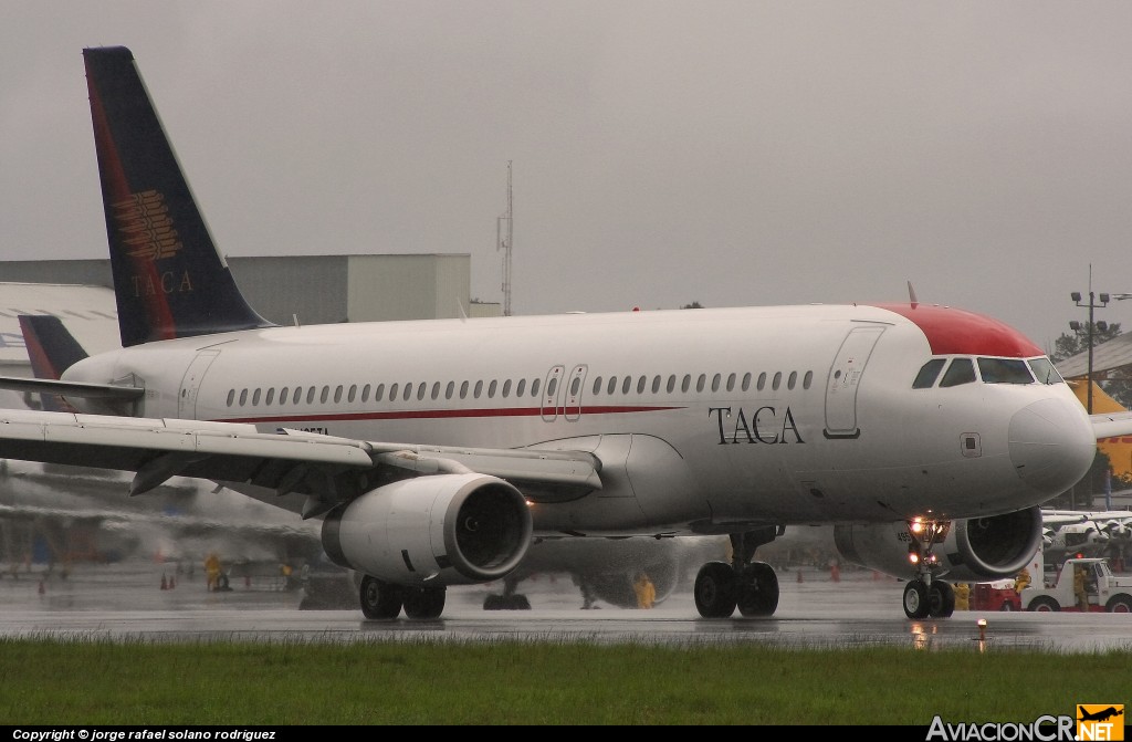 N495TA - Airbus A320-233 - TACA