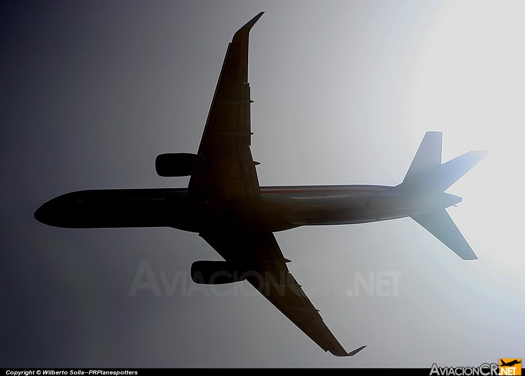 N182AN - Boeing 757-223 - American Airlines