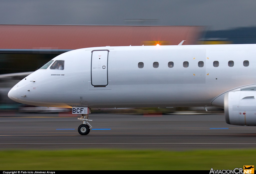 TI-BCF - Embraer 190-100IGW - TACA International Airlines