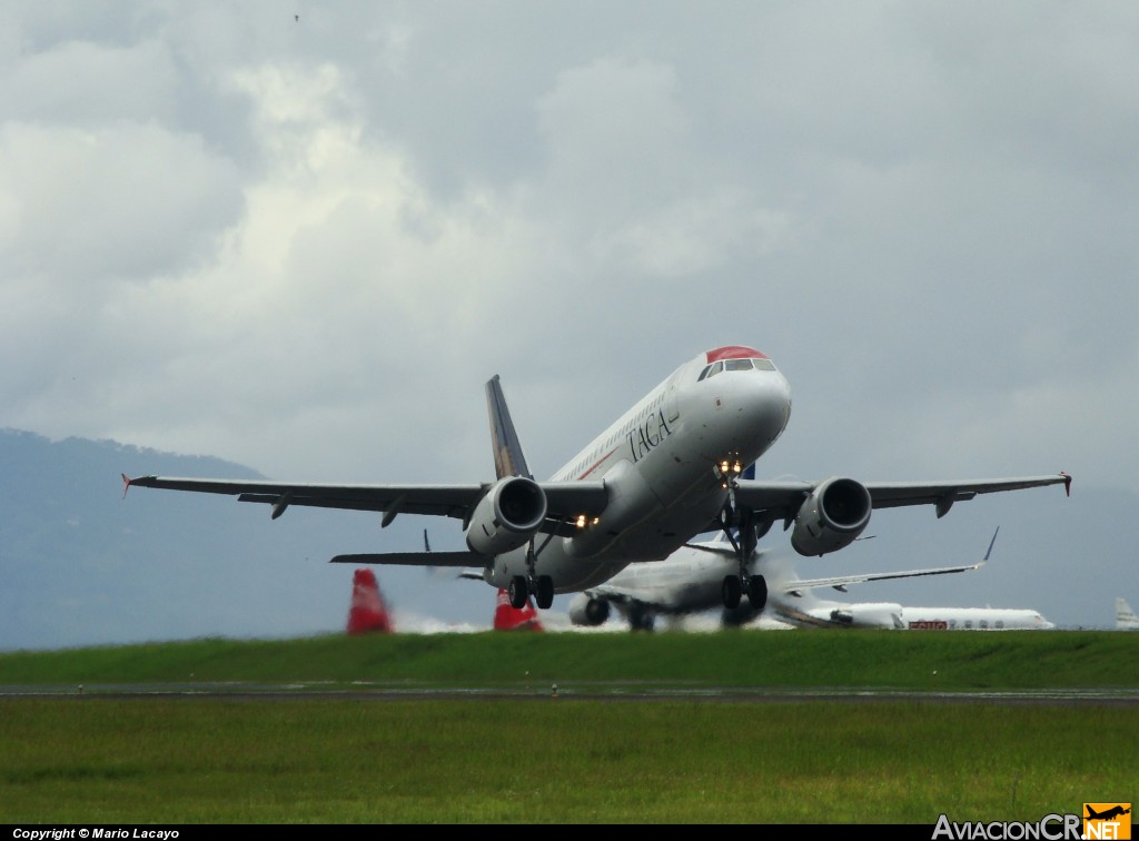 N486TA - Airbus A320-233 - TACA