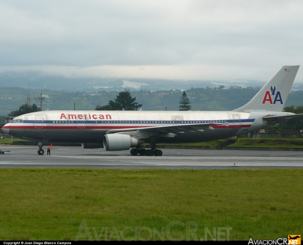 N7062A - Airbus A300B4-605R - American Airlines