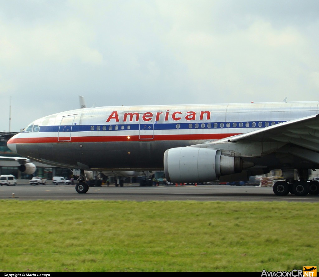 N33069 - Airbus A300B4-605R - American Airlines