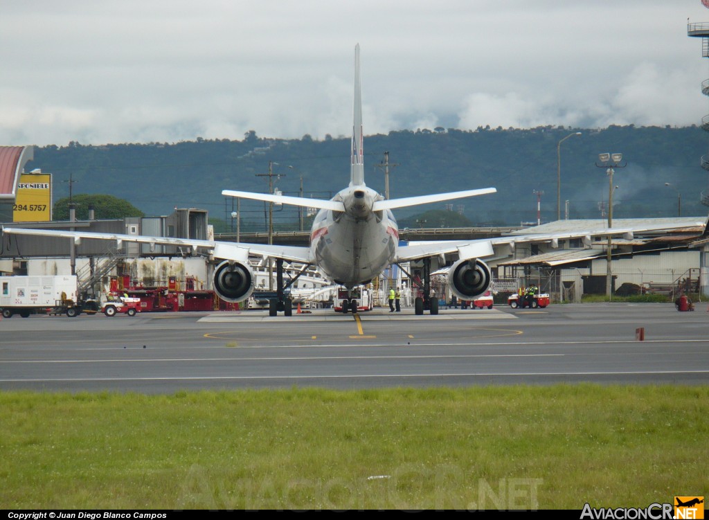 N50051 - Airbus A300B4-605R - American Airlines