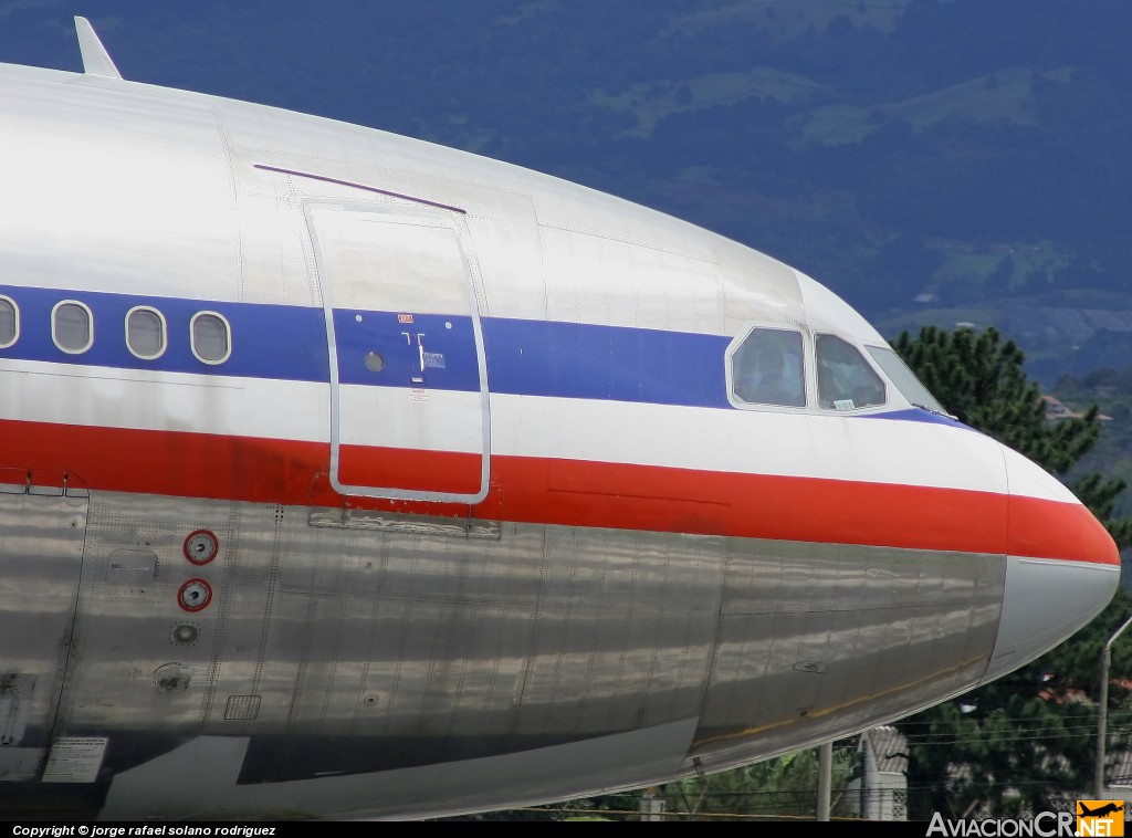 N33069 - Airbus A300B4-605R - American Airlines