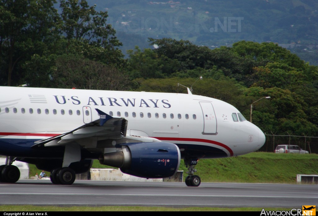 N722US - Airbus A319-112 - US Airways