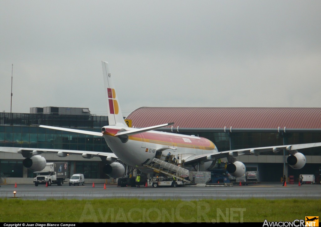 EC-HQF - Airbus A340-313X - Iberia