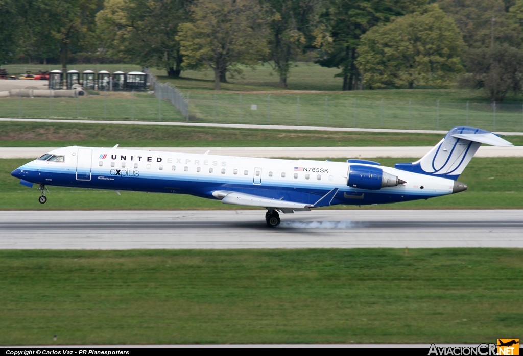 N765SK - Canadair CL-600-2C10 Regional Jet CRJ-700 - United Airlines Express