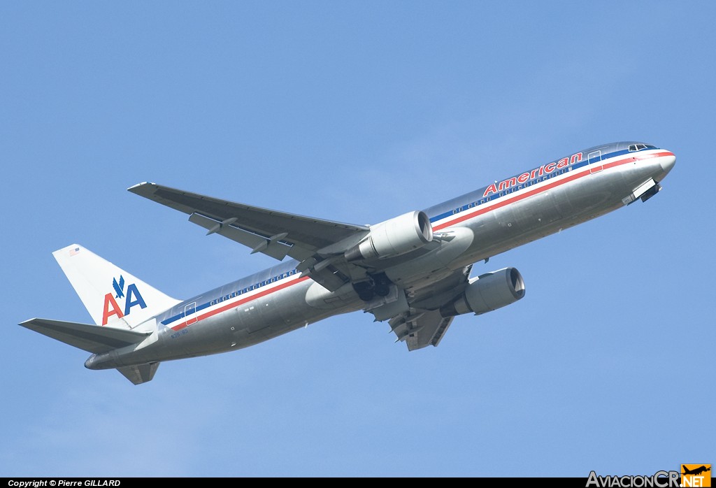 N39365 - Boeing 767-323 - American Airlines