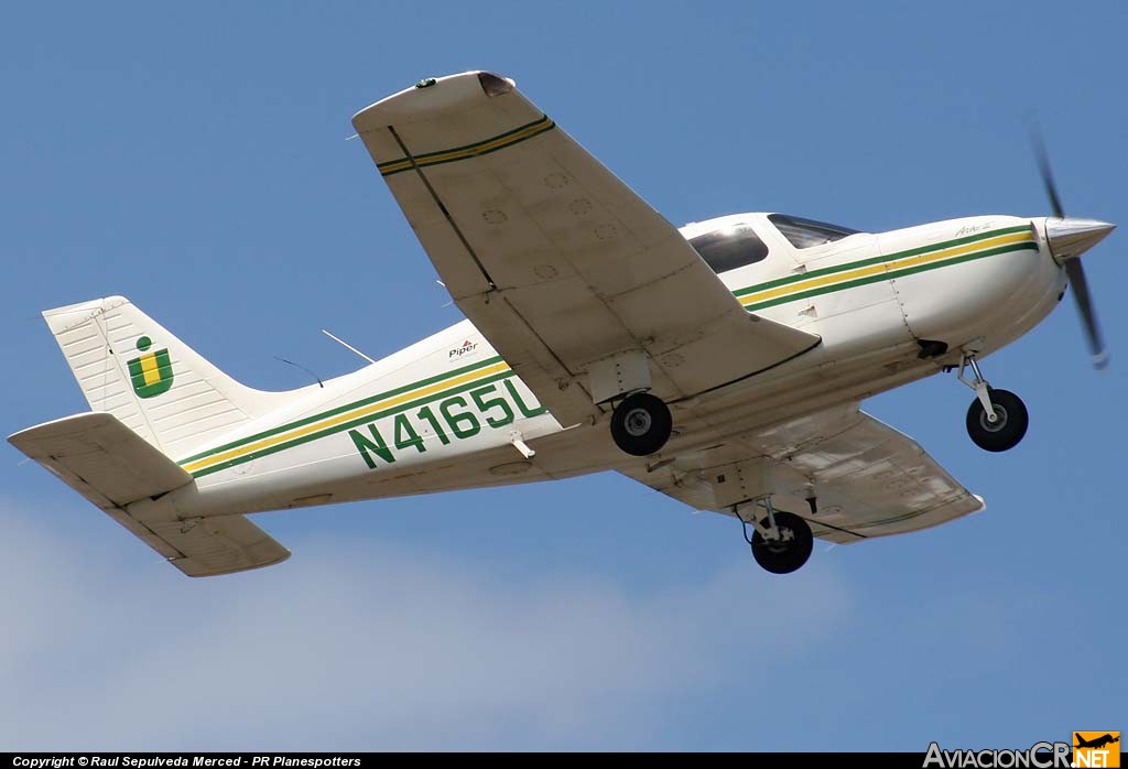 N4165U - Piper PA-28-181 Archer III - Universidad Interamericana De Puerto Rico