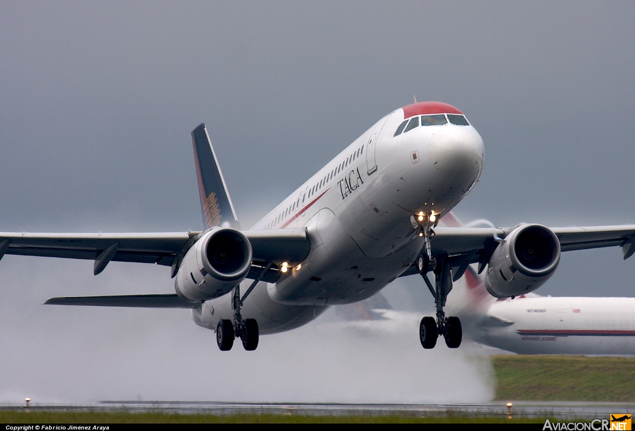 N496TA - Airbus A320-233 - TACA