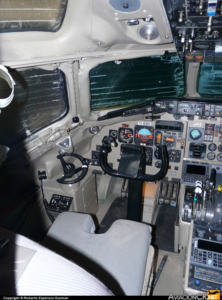 TI-BBH - McDonnell Douglas MD-82 - Costa Rica Skies