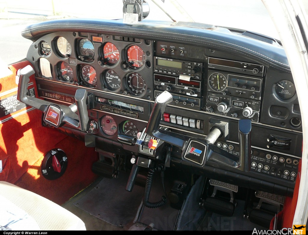 TI-BBI - Piper PA-28-161 Cherokee Warrior II - AENSA