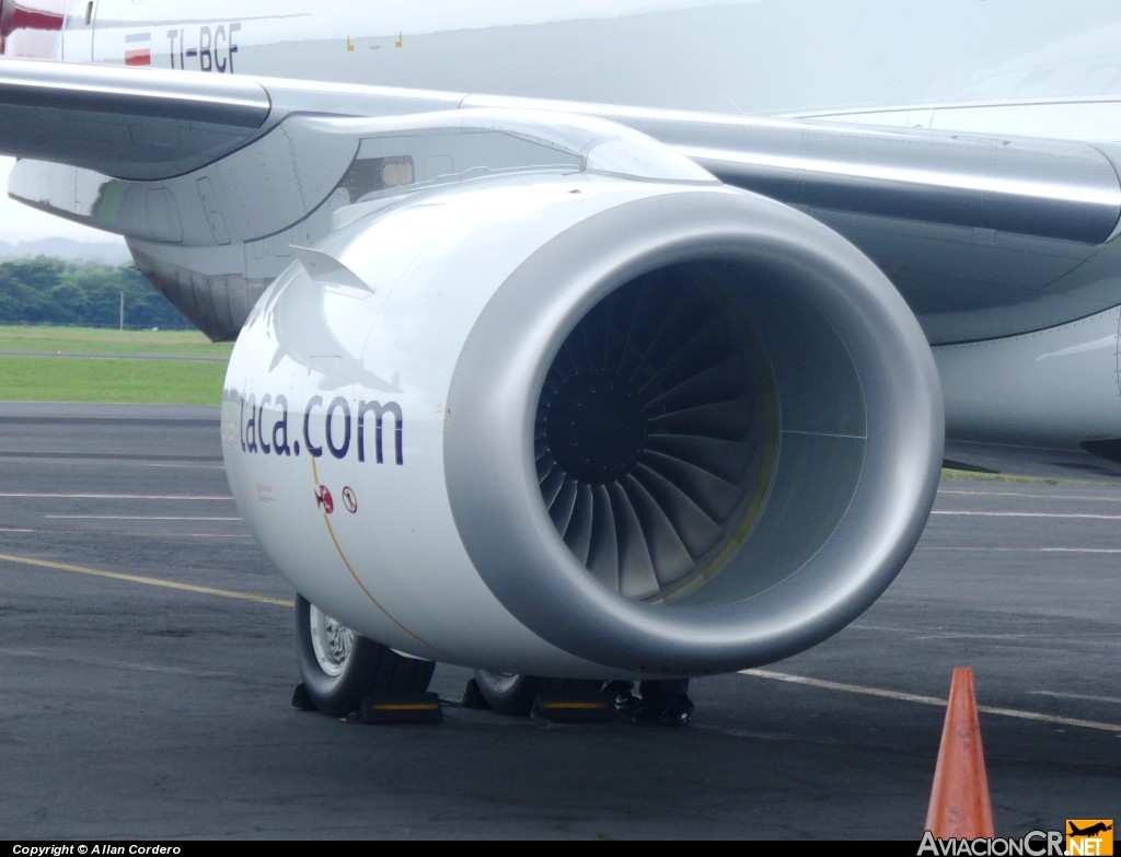 TI-BCF - Embraer 190-100IGW - TACA International Airlines
