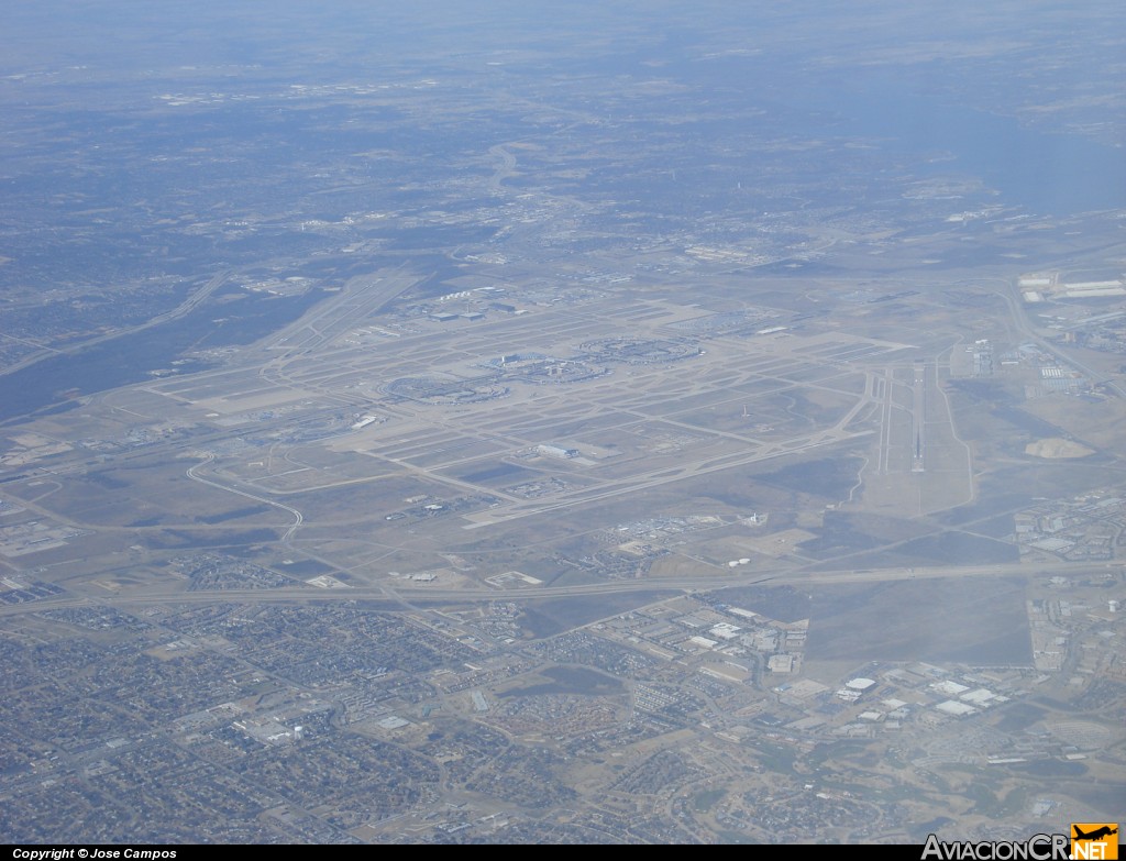 KDFW - Vista Aerea - Aeropuerto