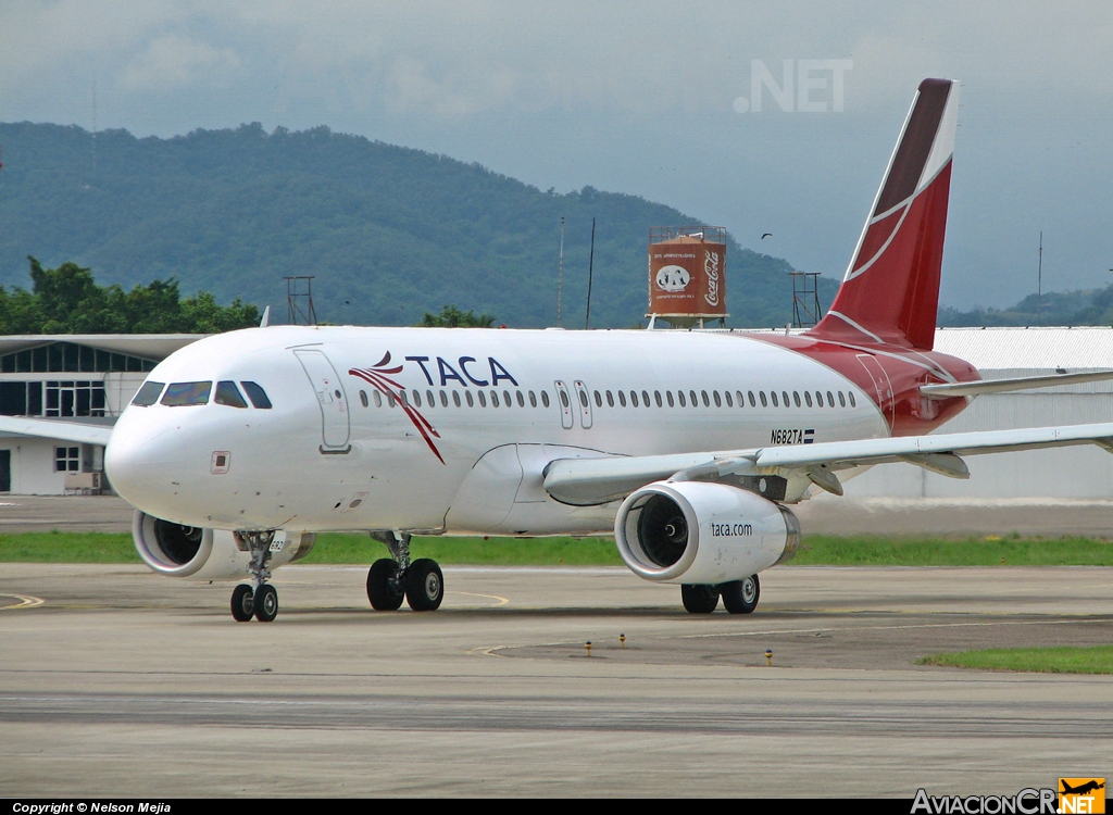 N682TA - Airbus A320-233 - TACA