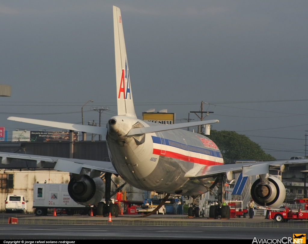 N18066 - Airbus A300B4-605R - American Airlines