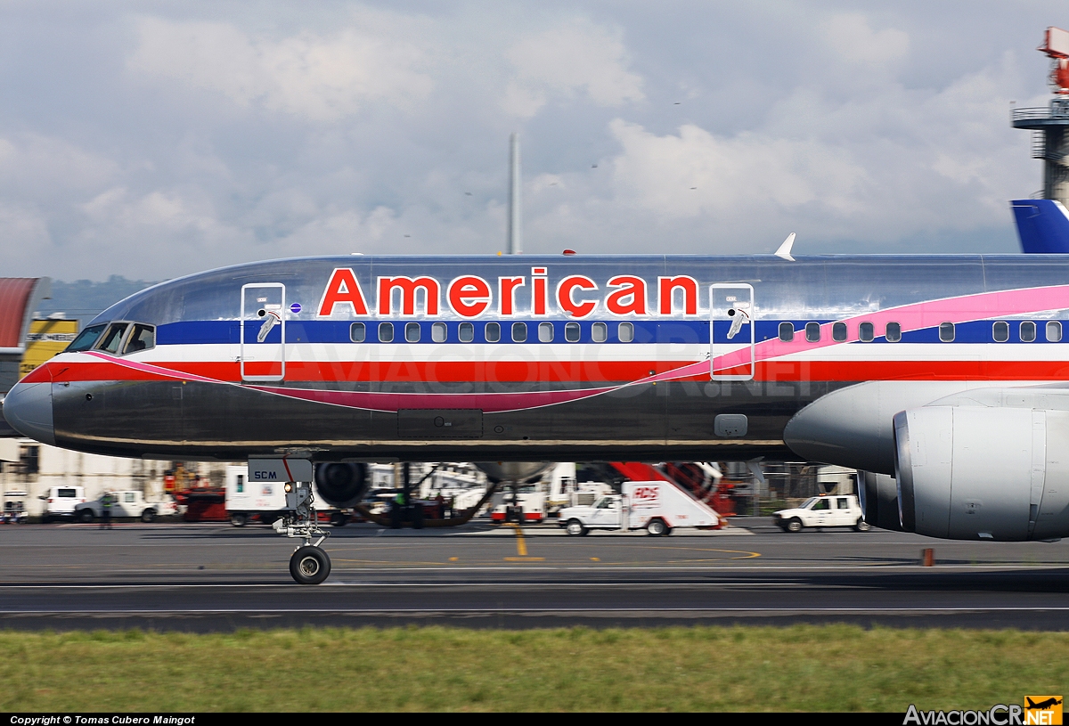 N664AA - Boeing 757-223 - American Airlines