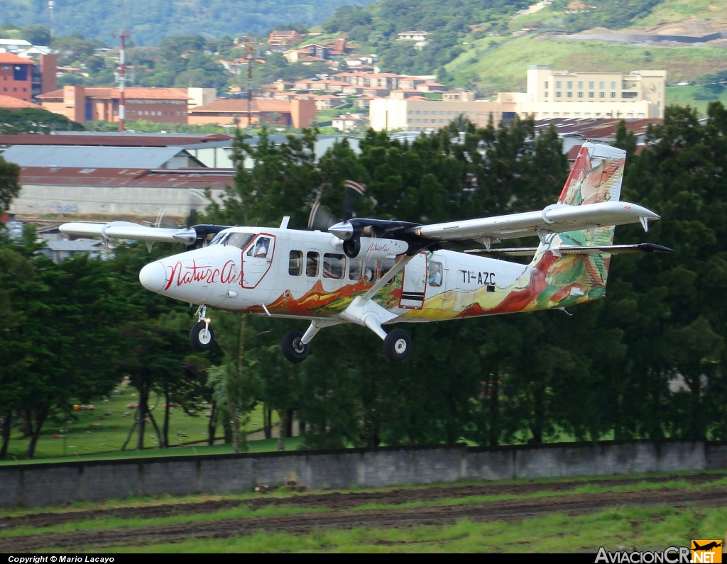 TI-AZC - De Havilland Canada DHC-6-300 Twin Otter - Nature Air