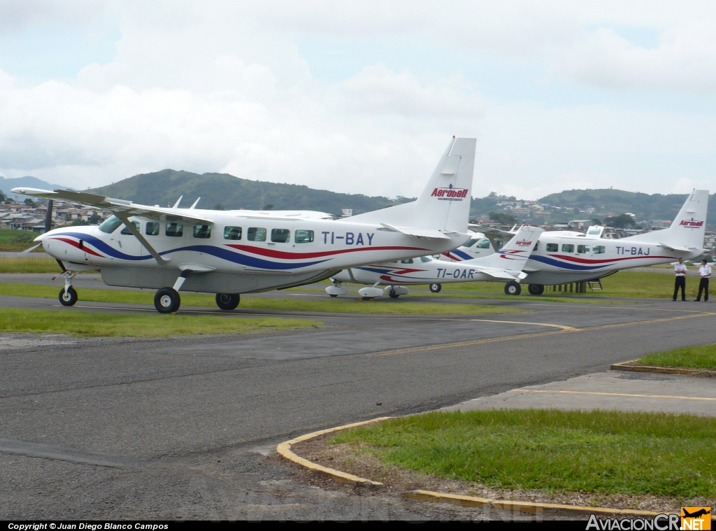 TI-BAY - Cessna 208B Grand Caravan - Aerobell