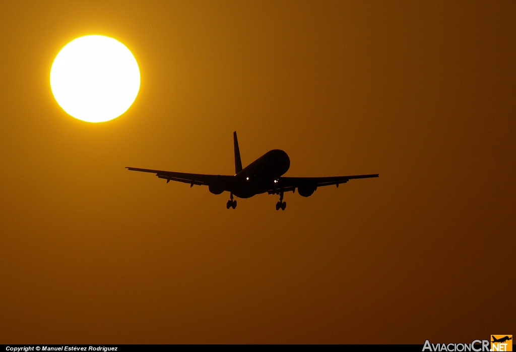 G-OOBF - Boeing 757-28A - First Choice Airways