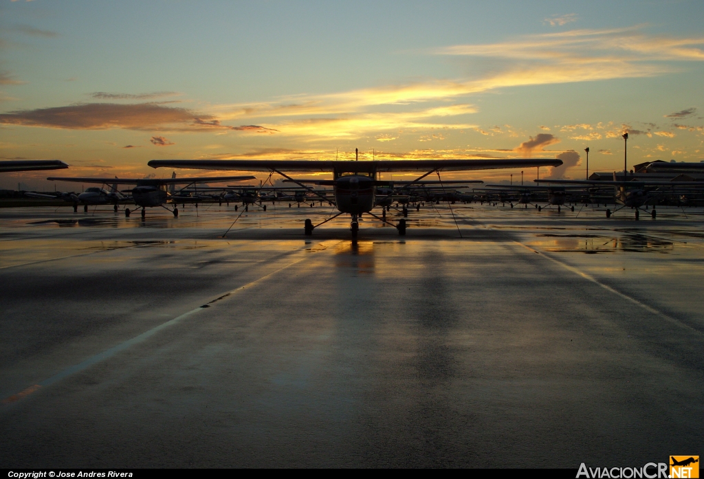  - Cessna 152 - Privado