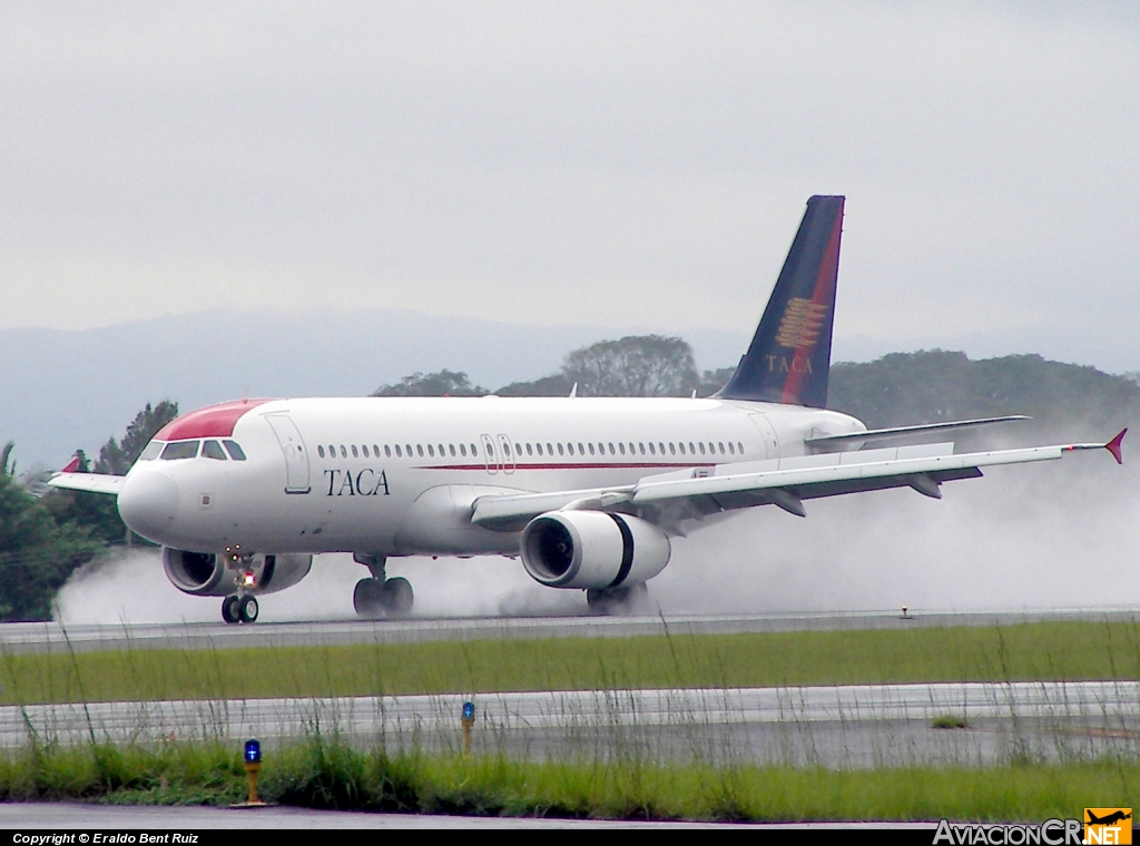 N495TA - Airbus A320-233 - TACA