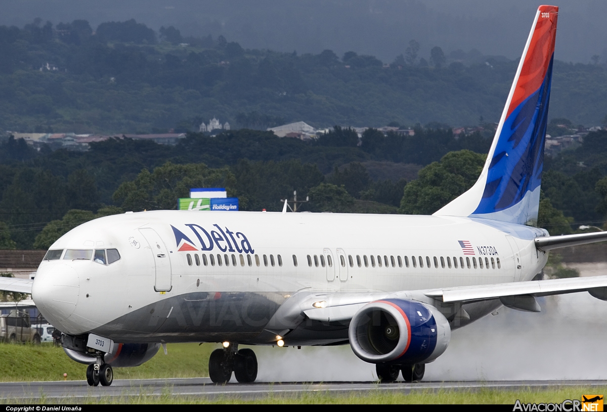 N373DA - Boeing 737-832 - Delta Air Lines