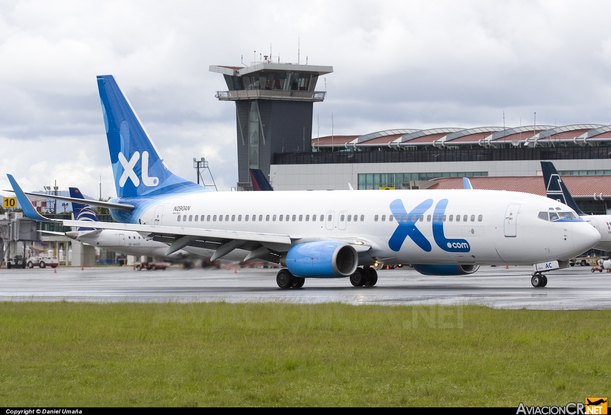 N290AN - Boeing 737-81Q - XL Airways