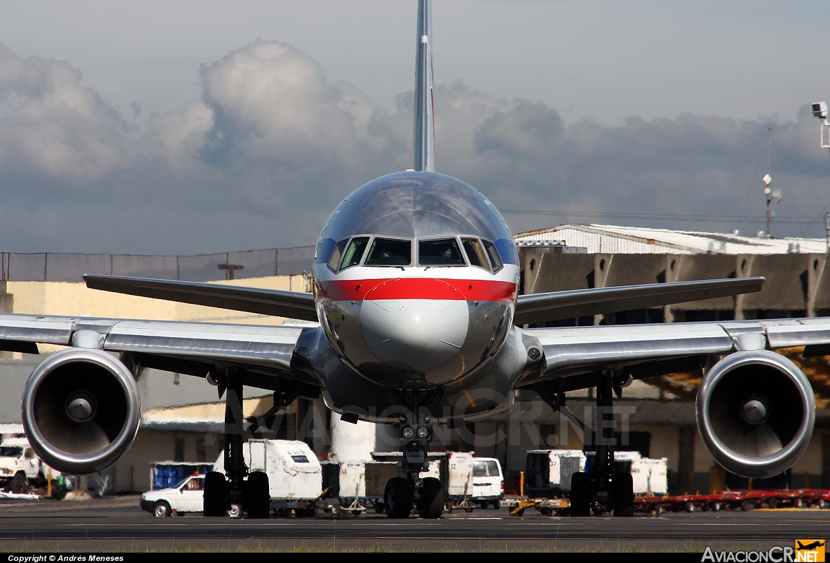 N631AA - Boeing 757-223 - American Airlines