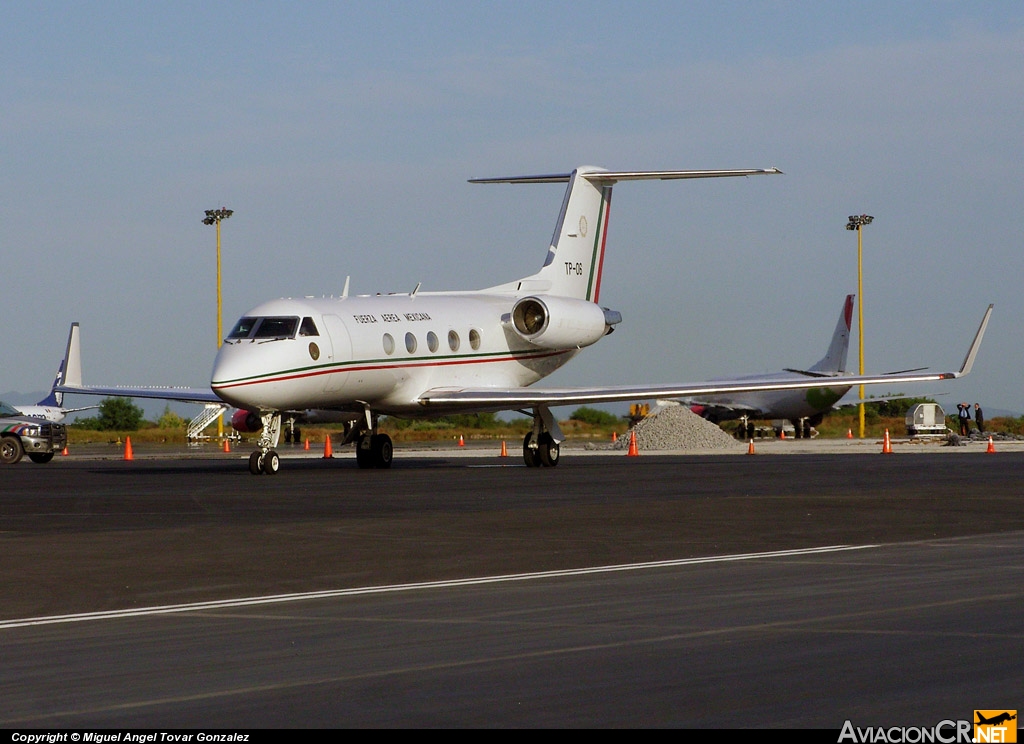 XC-UJN - Gulfstream Aerospace G-1159A Gulfstream III - Fuerza Aerea Mexicana FAM